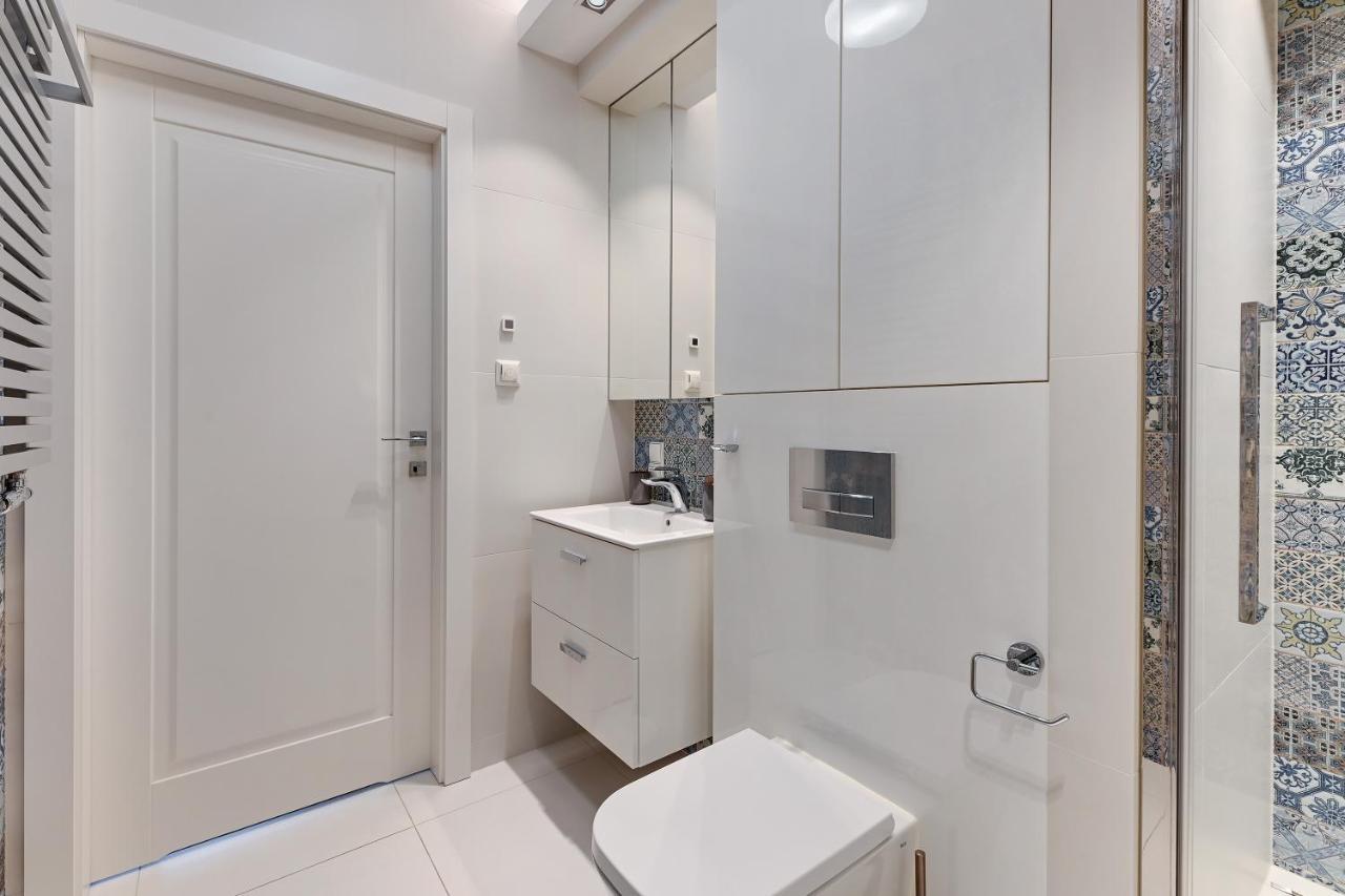 Chmielna Park By Comfort Apartments กดัญสก์ ภายนอก รูปภาพ